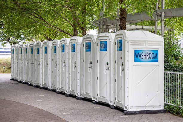 Best Luxury portable toilet rental  in Rochester, PA